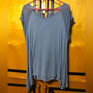 Two Vince Camuto Women’s Top in Sky Blue, Size XL